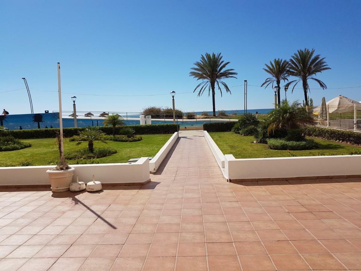 Apartment Girasol Front Beach Quarteira Algarve ภายนอก รูปภาพ